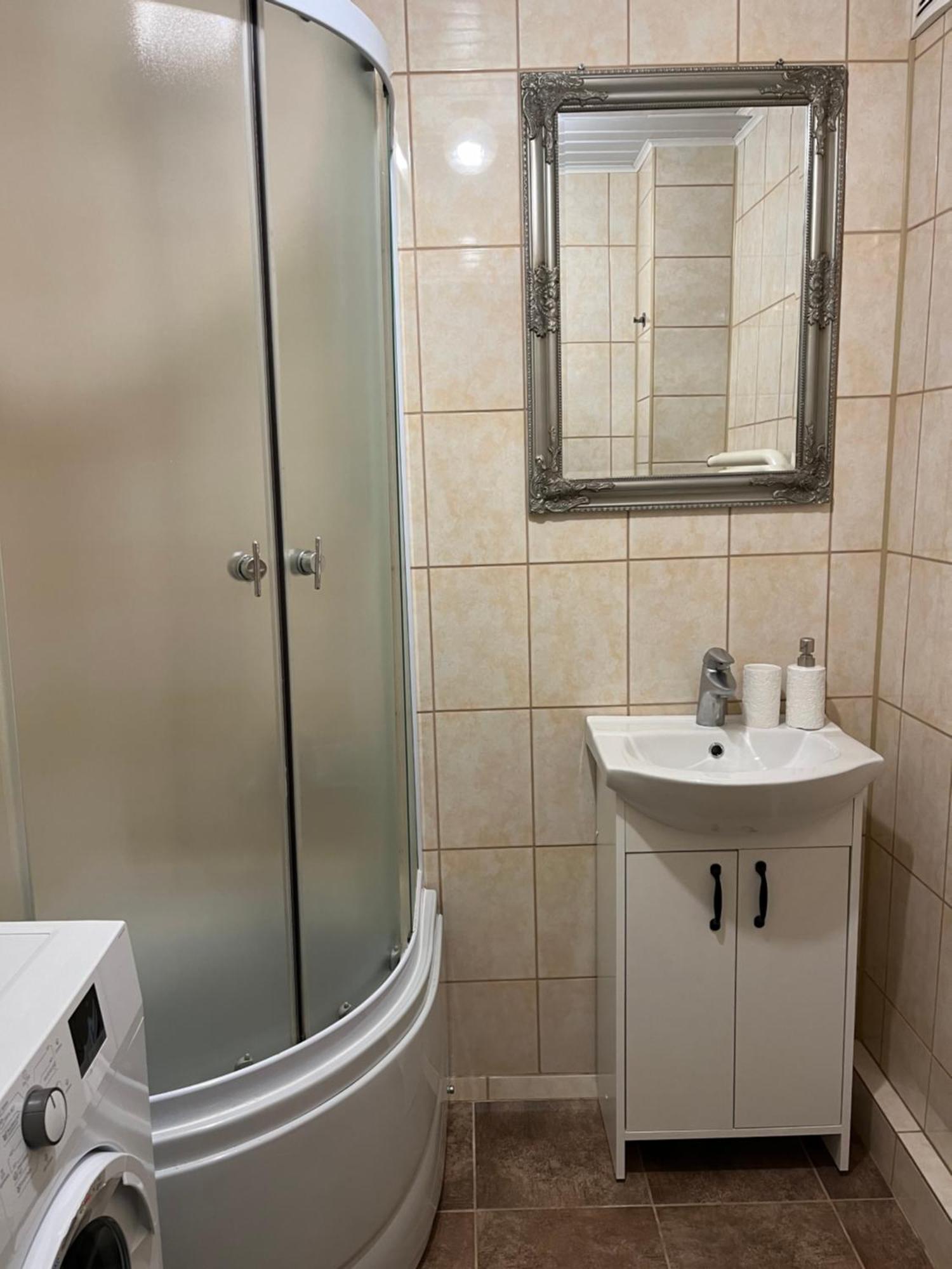 Vienibas Apartment Daugavpils Bagian luar foto