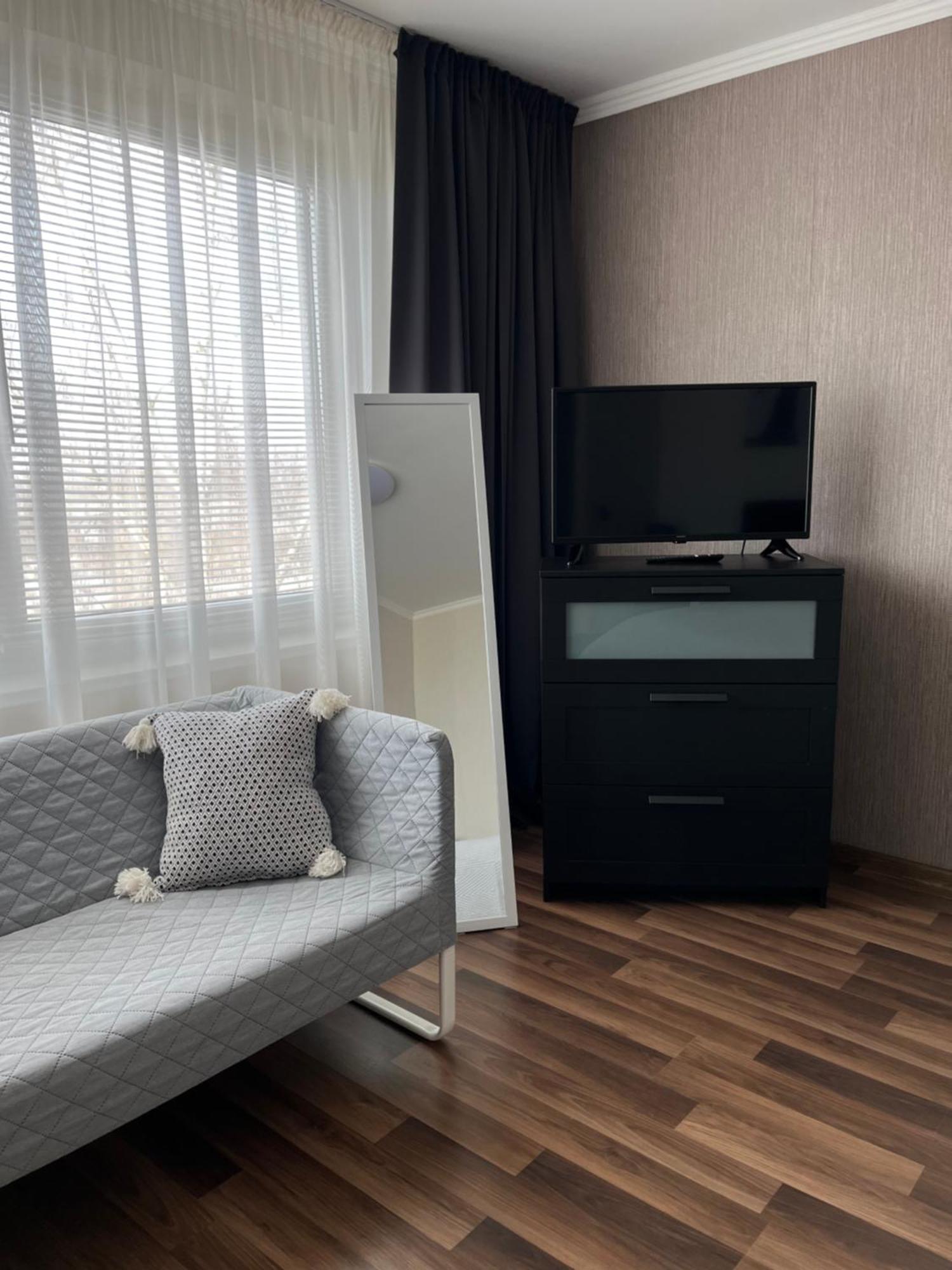 Vienibas Apartment Daugavpils Bagian luar foto